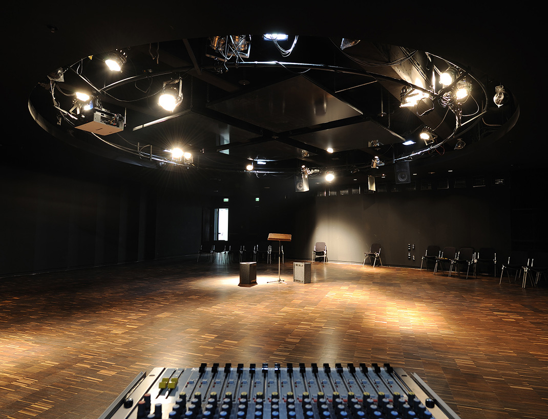 Studio-Raum 1_1070x819px