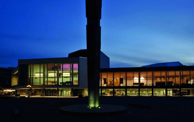 Pfalzbau Ludwigshafen bei Nacht