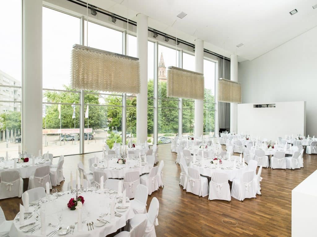 Gläsernes Foyer im Pfalzbau